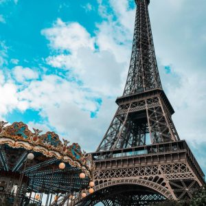 paris travel itinerary template