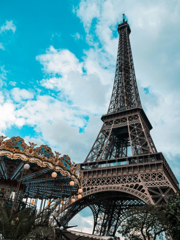 paris travel itinerary template